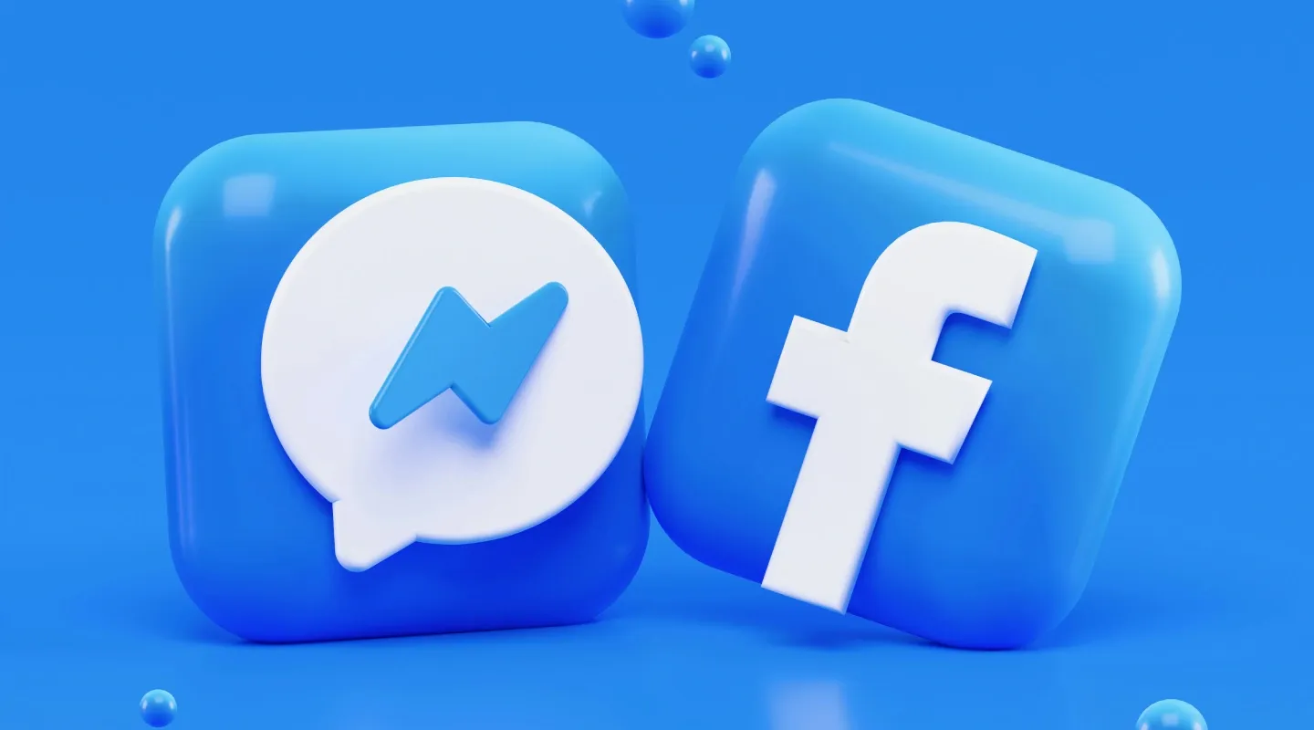 Logos de Messenger y Facebook.